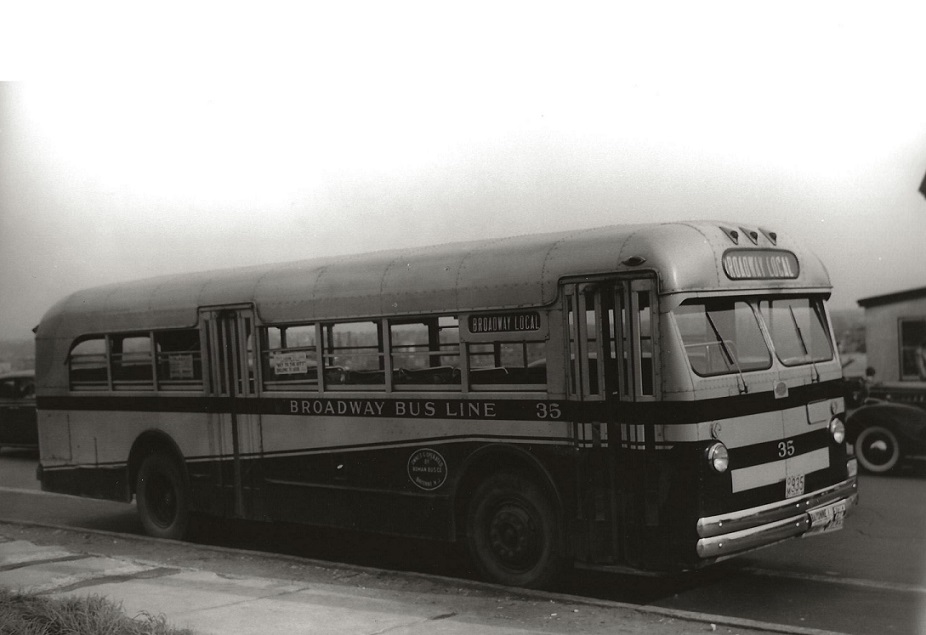 broadway bus 35 (2).jpg