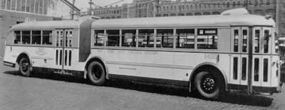 oo1938_Twin_Coach_bus3.jpg
